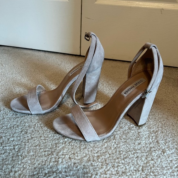 Steve Madden Nude Heels - Picture 2 of 3